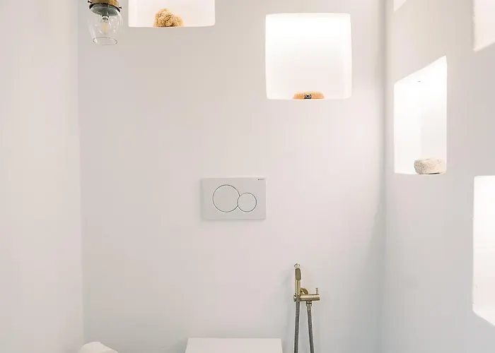 Turquoise Platis Gialos (Sifnos)