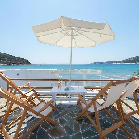 Turquoise Maison By The Sea
